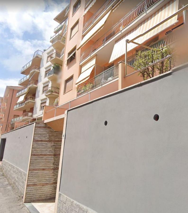 Letizia'S House Apartment ซานเรโม ภายนอก รูปภาพ